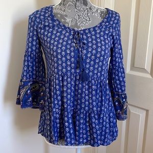 American Eagle shirt